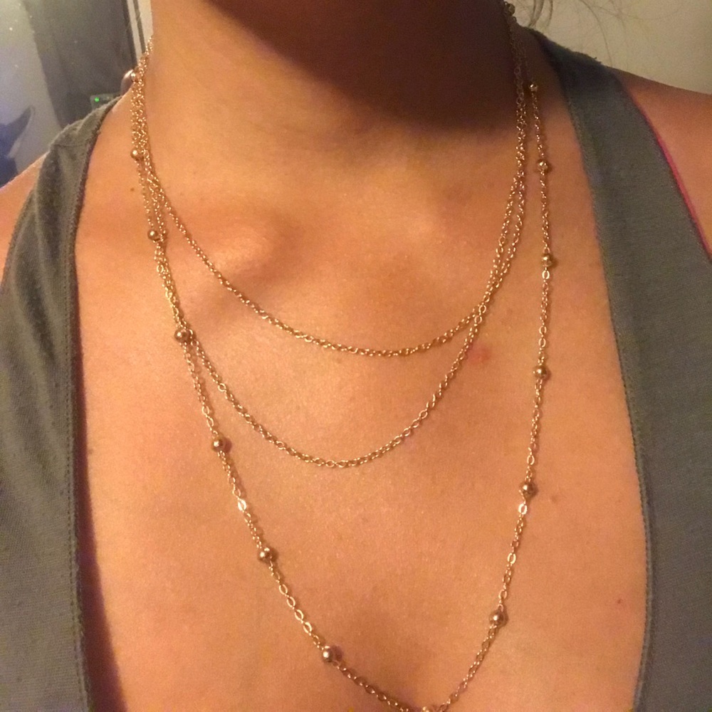 Layered necklace - Picture 3 of 8